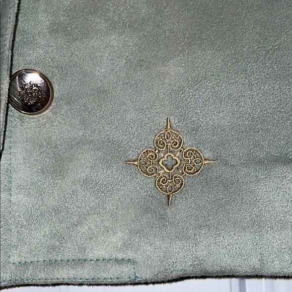 Green Blazer with Suede Finish and Pointed Collar - Picture 5 of 6